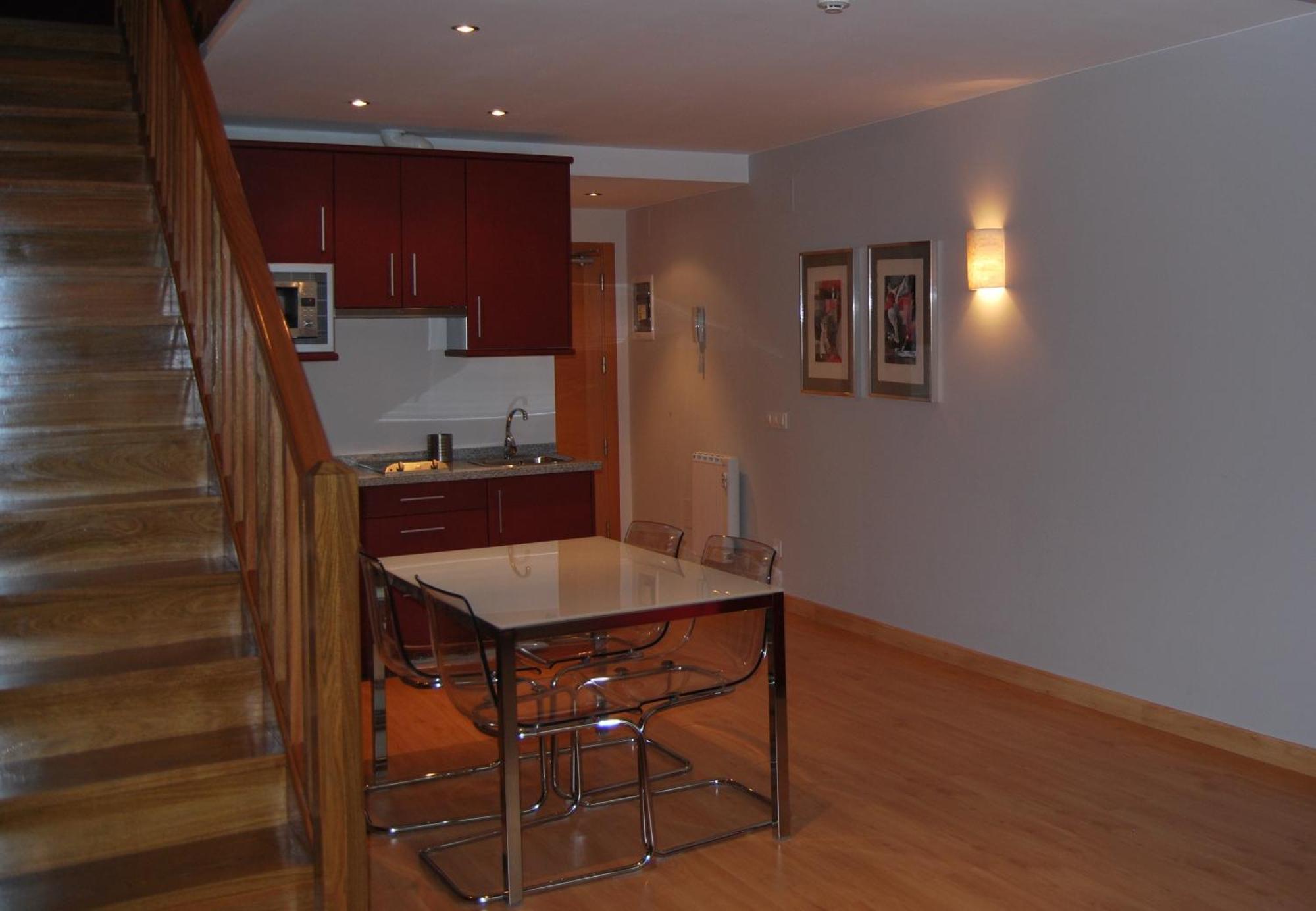 Apartamentos Plaza Mayor リャネス エクステリア 写真